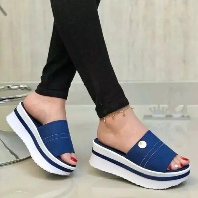 

Casual Footwear Plus Size Female Slides Peep Toe Platform Sandals Ladies Summer Shoes Beach Outdoor New Women Slippers Flats