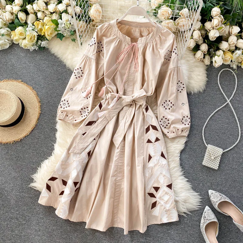 

2021 Embroidery OL Dresses Women Y2K Summer Office Lady Puff Sleeve Party Dress Sexy Plus Size Vintage Belt Vestidos D318