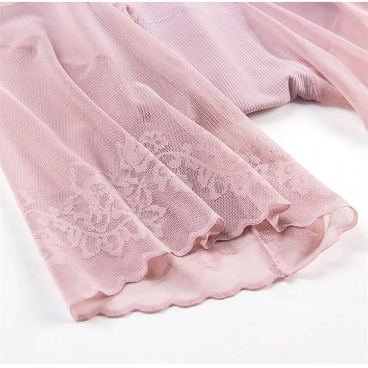 Кружевные безопасные короткие брюки женские летние дышащие из спандекса нижнее