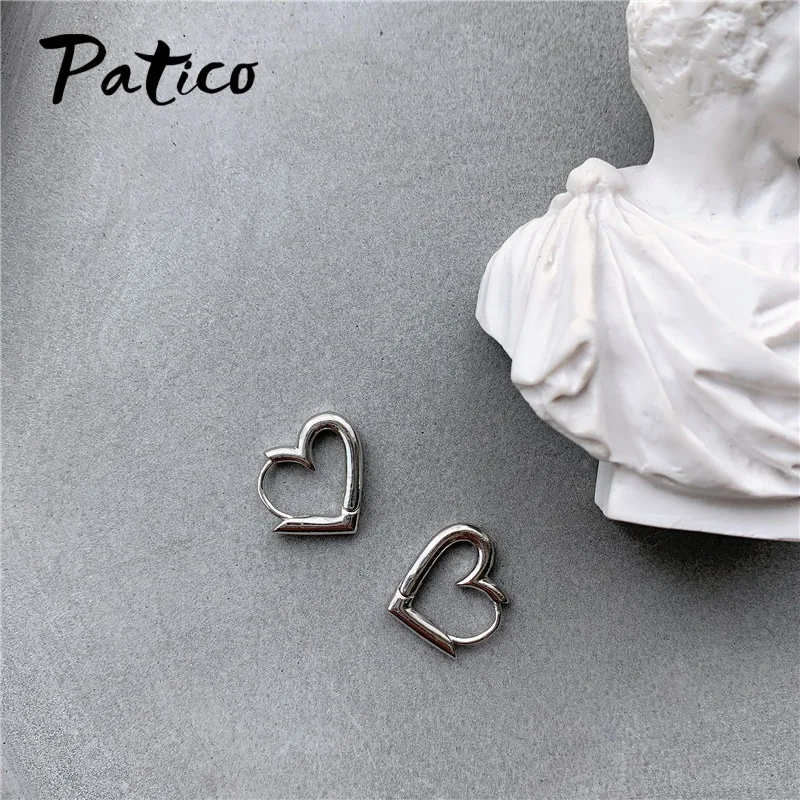 Женские серьги-кольца из серебра 100% пробы с сердечками