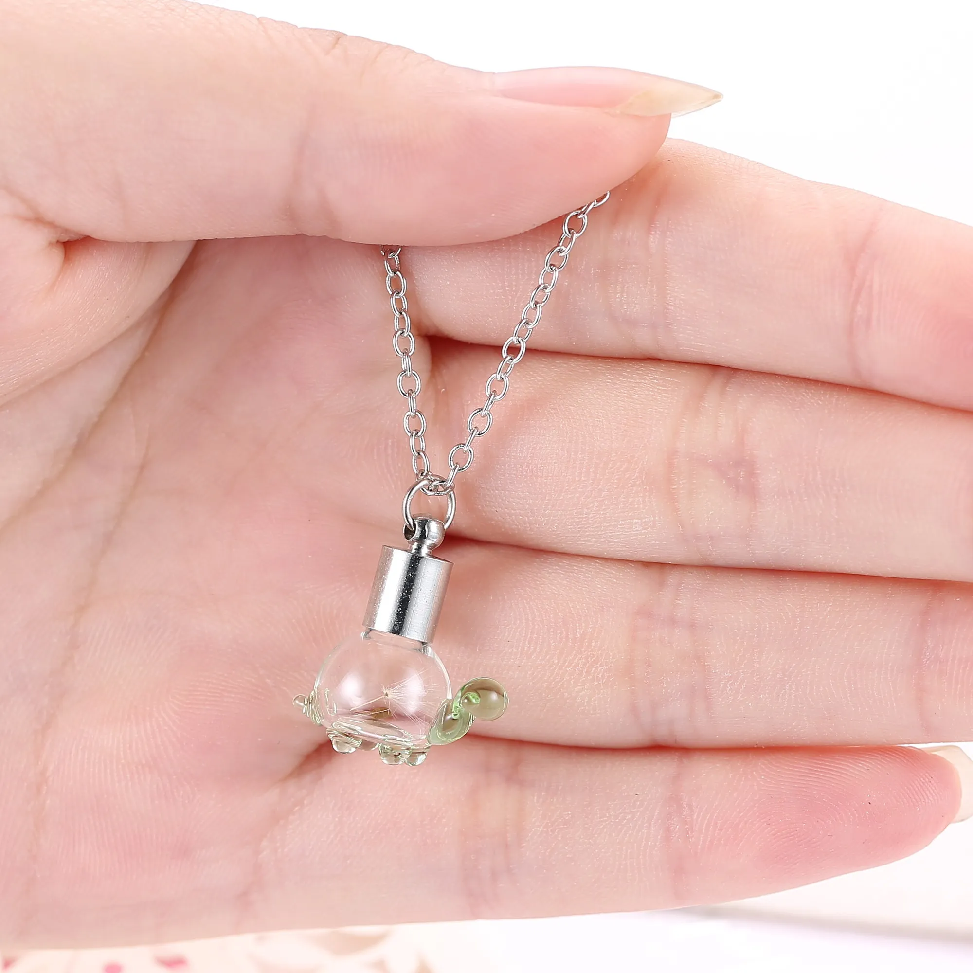 Ожерелье женское из прозрачного стекла с подвеской в виде одуванчика и черепахи |