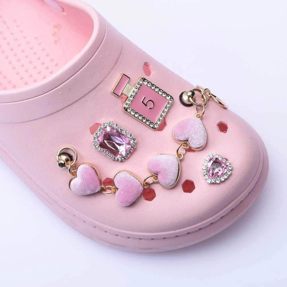 1 Pcs New Designer Chain Shoe Charms Croc Accessories Metal Charm Decoration for Croc Clog Shoes Pendant Buckle for Girl Gift