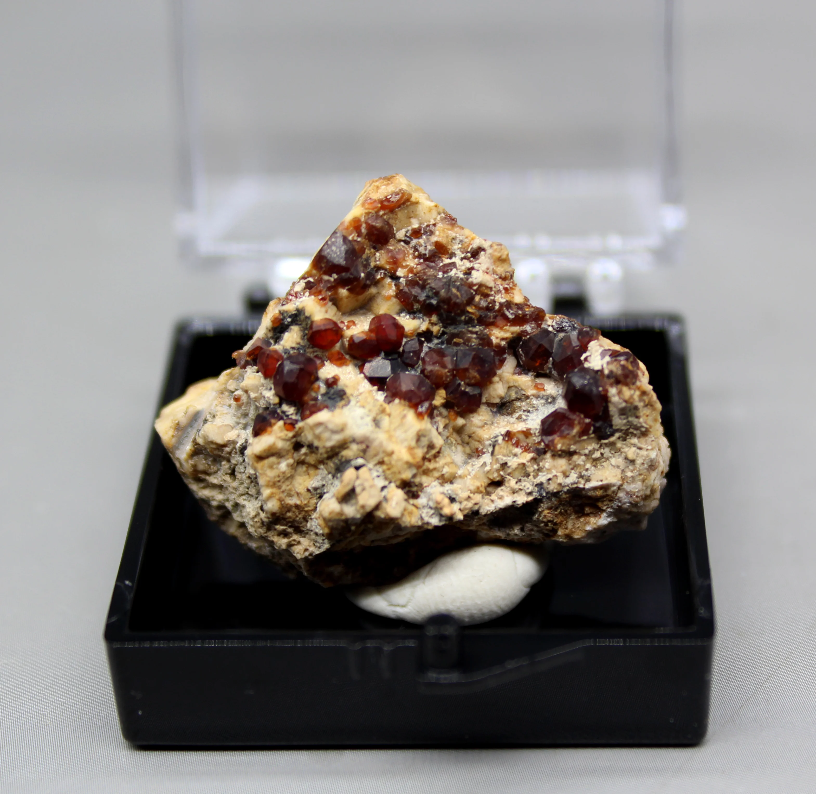 100% natural Garnet mineral specimen stones and crystals healing quartz gemstones free shipping Free box | Дом и сад