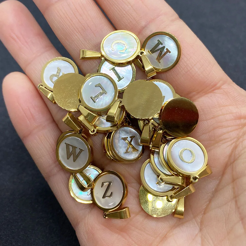 

Shell Pendant 26 Capital Letters Temperament Simple Natural Seawater Mother-of-pearl Pendant Jewelry Necklace Accessories