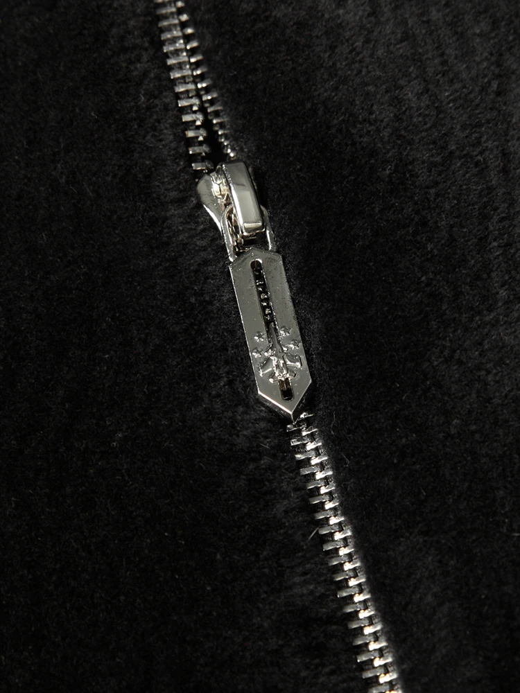 Мужская куртка из натуральной овечьей шерсти зимняя с капюшоном лисьего меха