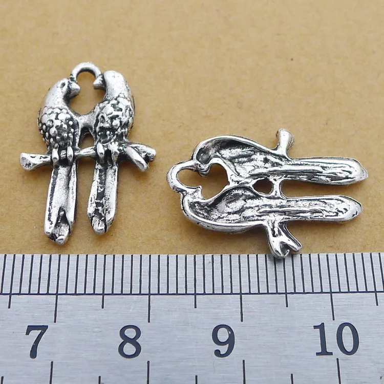 

LY116 16 * 24mm 2G Retro Alloy Bird Oantique Parrot Ornament charm Accessories DIY Pendant 50pcs/Bag