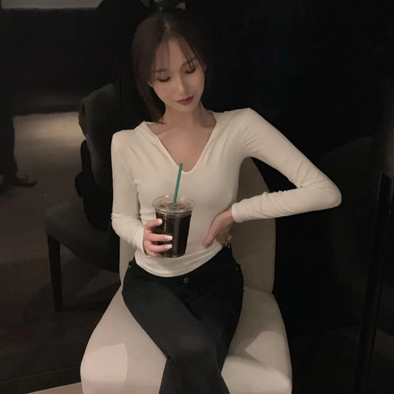 

Sexy Top Hooded Slim T-shirt Well-designed, fashionable, classic solid color, hooded design sexy Long-sleeved T-shirt Hot