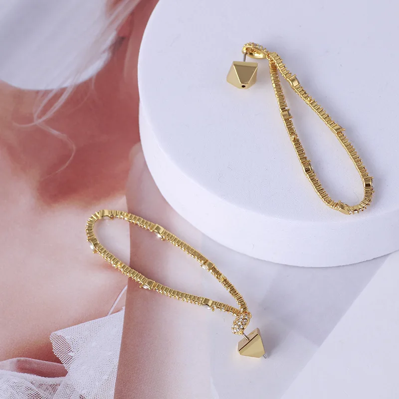 

Geometric Irregular Water Drop Shaped Long Earrings with Diamonds