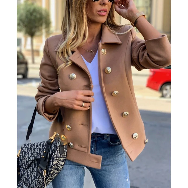 Женское шерстяное пальто на пуговицах однотонное двубортное приталенное с