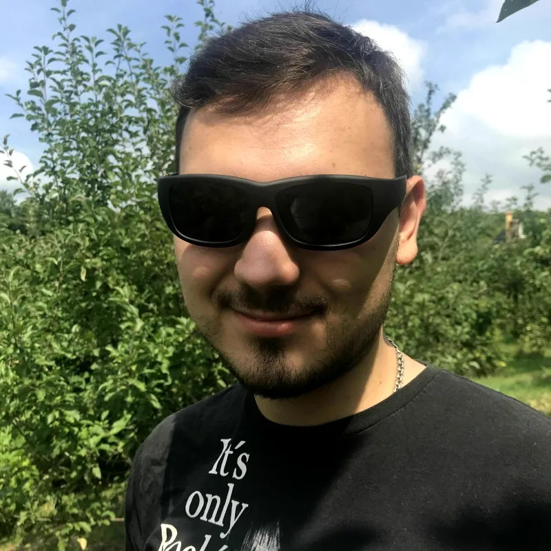 Солнцезащитные очки с оригинальным дизайном поляризованные линзы ЖК дисплеем