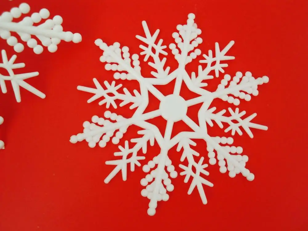 

384pcs Wholesale 9cm Clear Snowflake and 10cm Clear Snowflake 384pcs