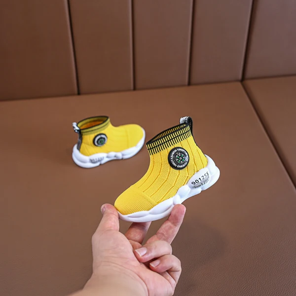 Цвет: желтый Kids Shoes Autumn Girls Fashion High Top Socks Shoes Boys Black Sports Sneakers Children Toddler Casual Trainers FH2469 - Цвет: Цвет: желтый