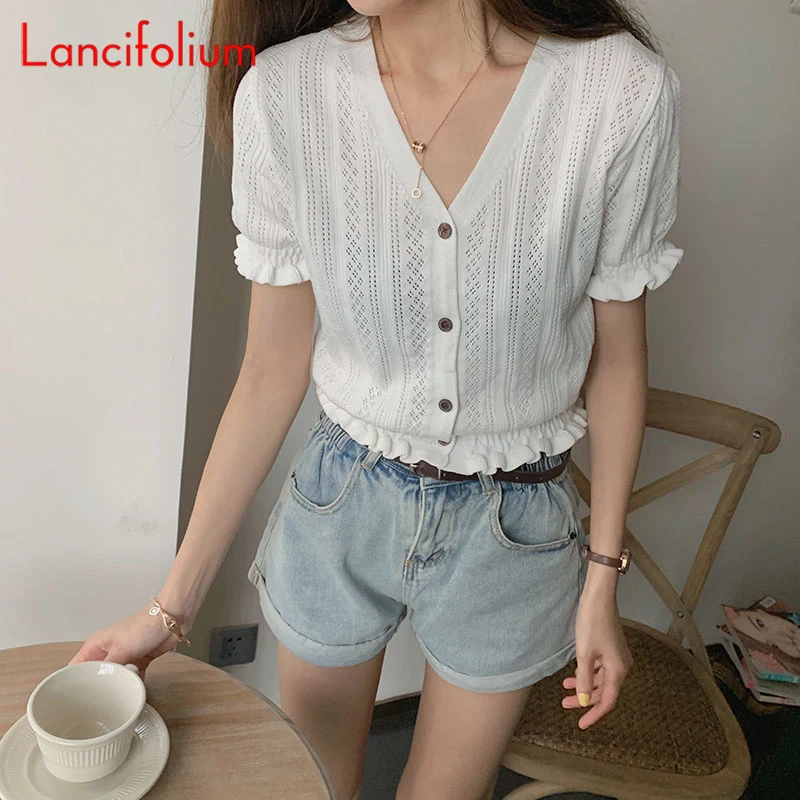 Женский ТРИКОТАЖНЫЙ УКОРОЧЕННЫЙ ТОП на пуговицах белый винтажный кардиган