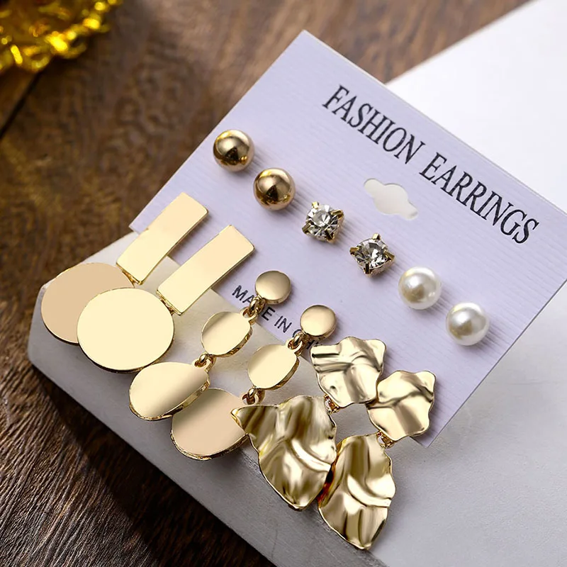 

2019 Trend Punk Metal Geometry Pendant Earrings Set Fashion Women Retro Crystal Pearl Metal Earrings Jewelry Gifts