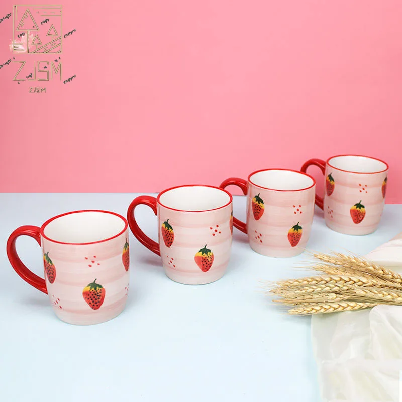 

Strawberry Cup 310ML Nordic Style Girly Cute Pink Cream Milk Coffee Bottle With Disc Oatmeal Breakfast Ceramics Mug Couple Gifts