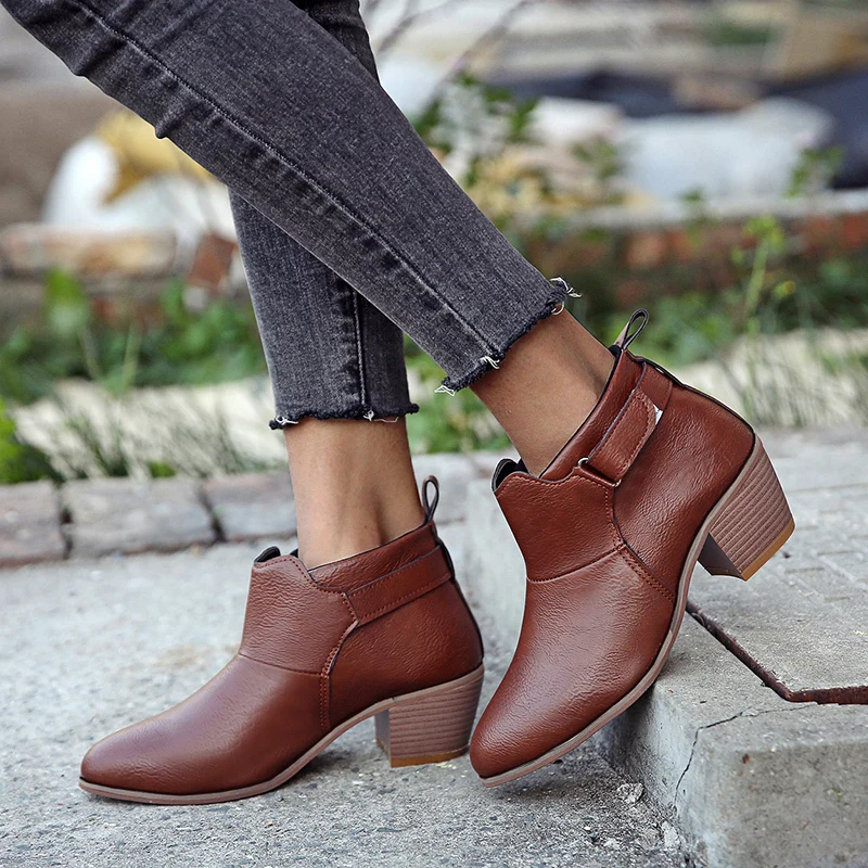 

Plus Size Leather High Heel Boots Women's 2020 Fashion Leather Pointed Toe Ankle Boots Woman Female Square Heels Booties