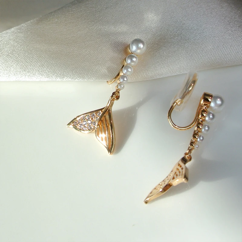 

Elegant Smart Fishtail Earrings ~ Painless Ear Clip without Pierced Women's New Imitation Pearl Christmas Earrings Earrings