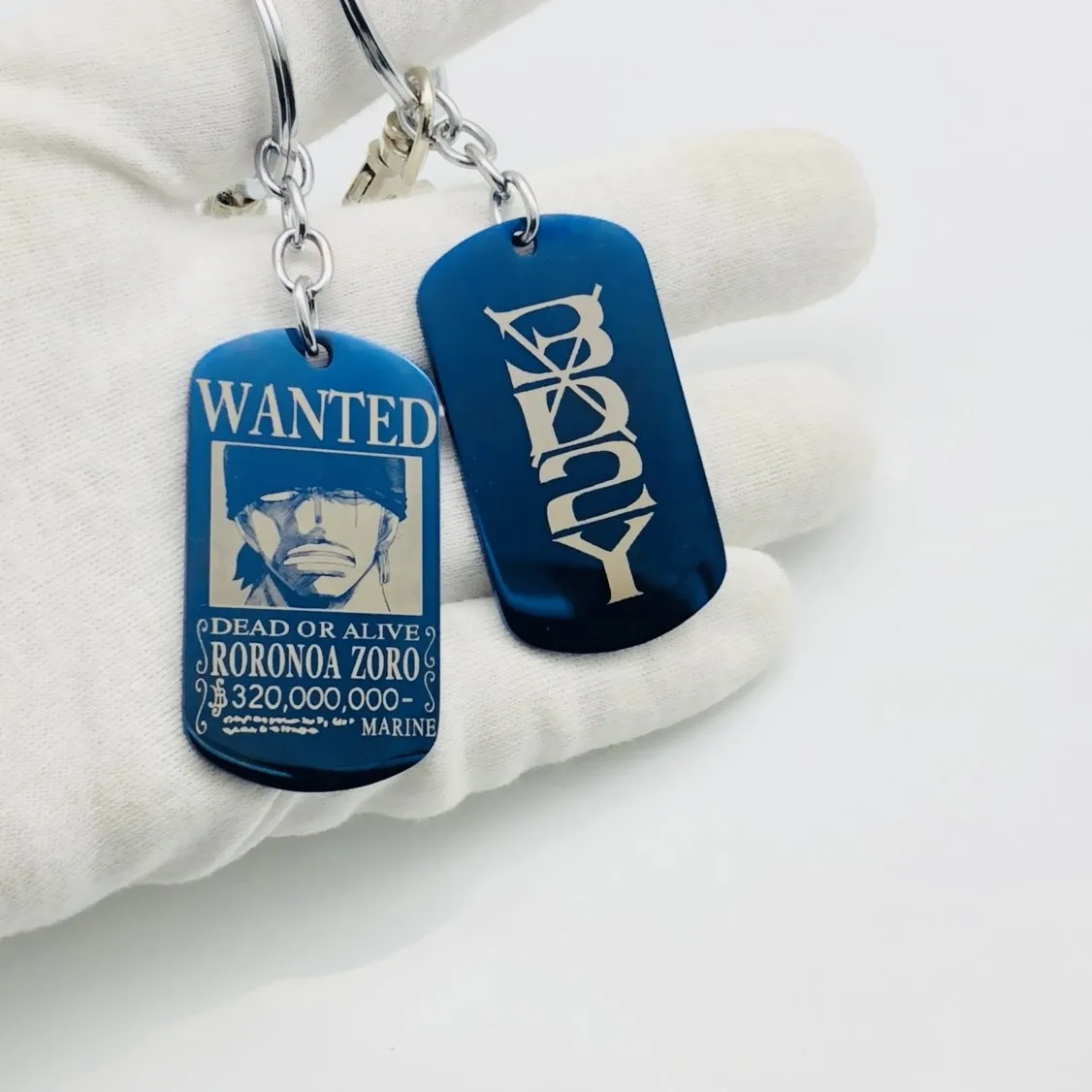

Creativity One Piece Animation Peripherals Luffy Wanted Order Key Pendant Metal Keychain Gift Box Birthday Present Christmas
