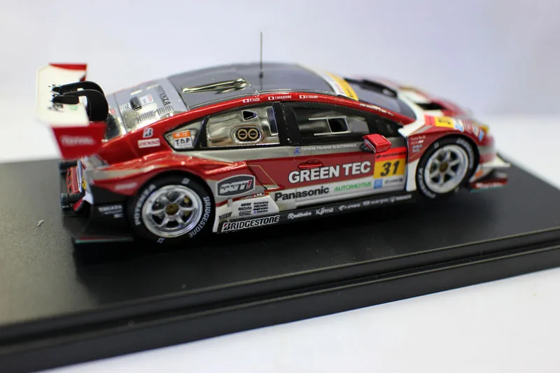 Модель гоночного автомобиля Ebbro 1/43 в масштабе Super GT 2015 серия Toyotaa Prius модель GT300 Rd.8