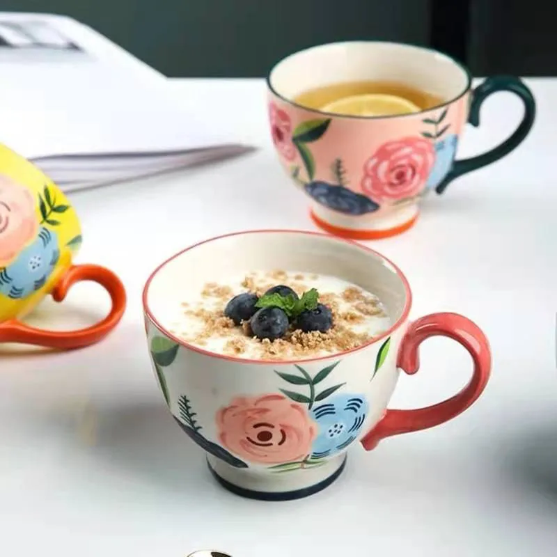 

Hand-painted Rose Pattern Ceramic Mug Girl Lovely Wind European Relief Type Family Table Top Decoration