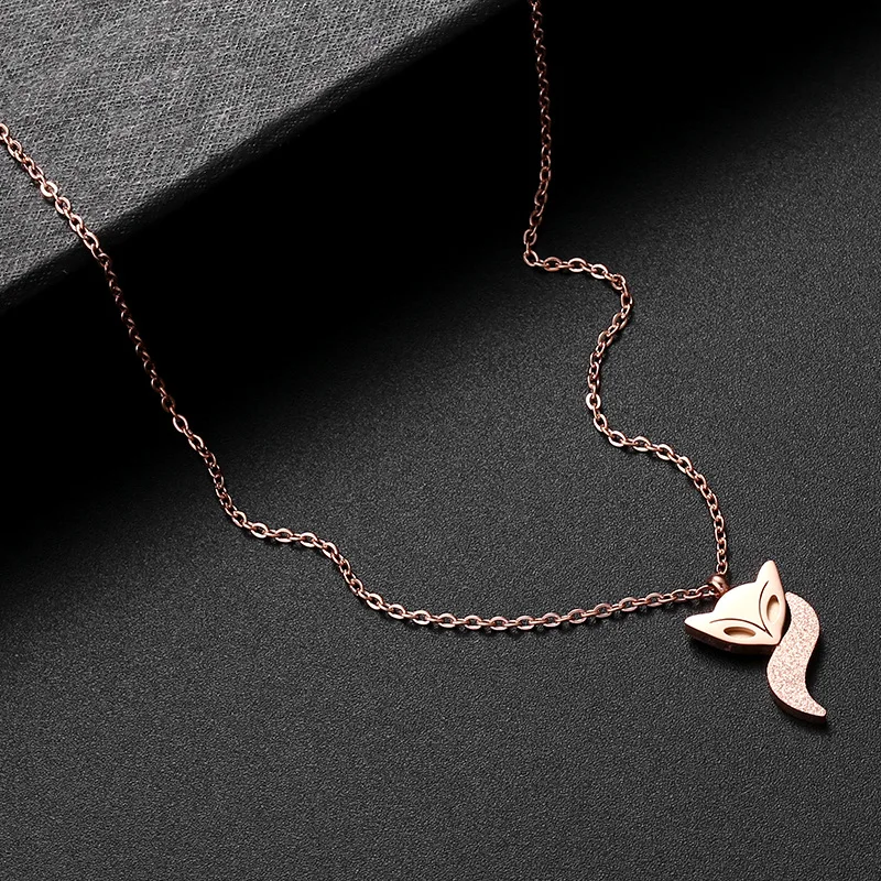 

Frosted Fox Titanium Steel Necklace Women's Simple Rose Gold Clavicle Chain Stainless Ornament Women's Necklace Korean Popular