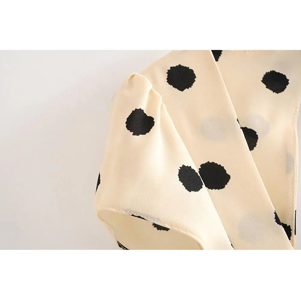 Винтажная блузка в горошек женская рубашка 2019 сексуальная летняя с открытой