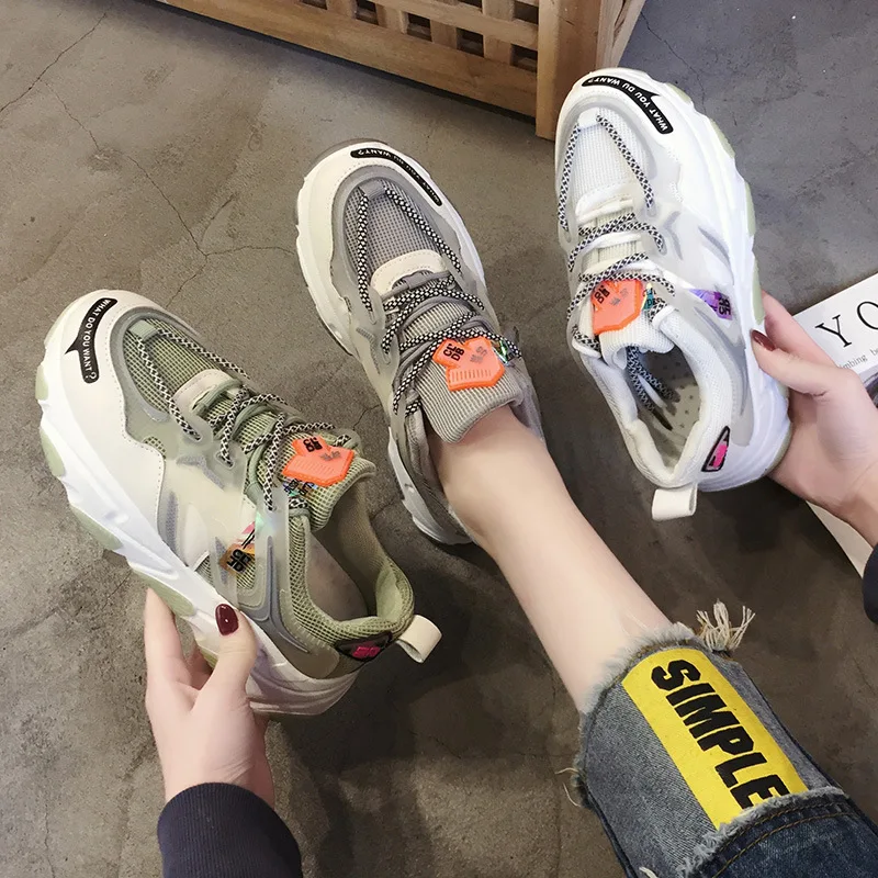 

2020 women's summer new students' Joker fashion casual sports shoes with high thickness wear-resistant and non-slip shoes