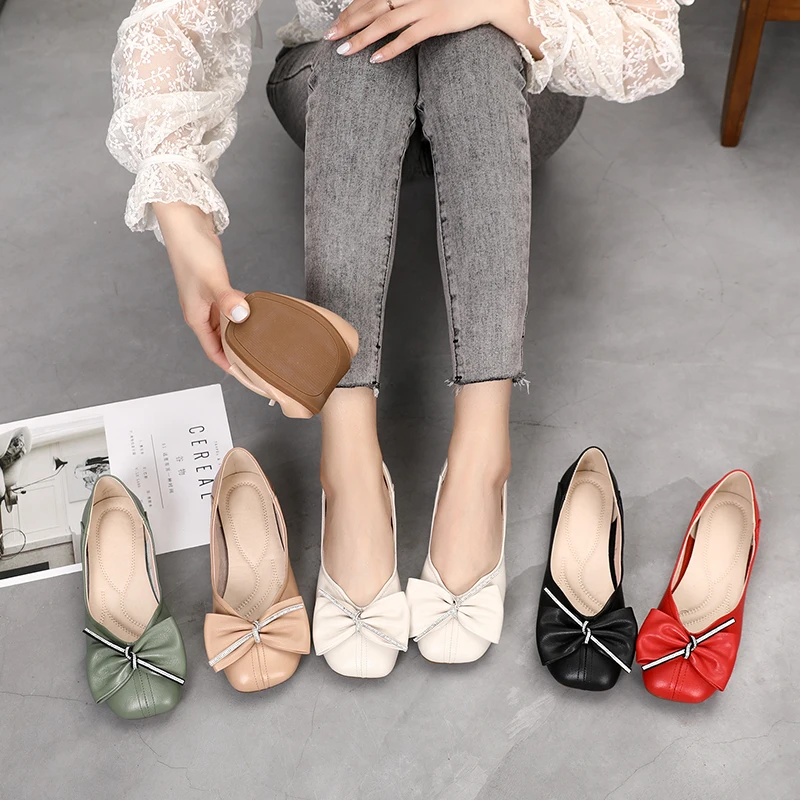 Женские мягкие Лоферы со стразами GKTINOO модные комфортные плоские туфли из