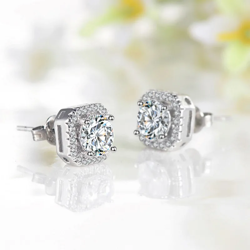 Женские квадратные серьги-гвоздики с фианитами | Украшения и аксессуары