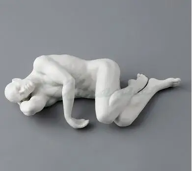 Керамическое украшение Willoni глазурованная обнаженная мужская скульптура