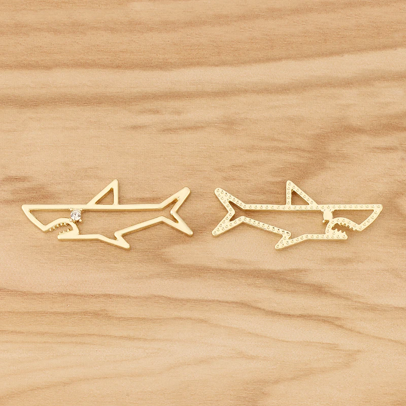 

10 Pieces Gold Tone Open Shark Charms Pendants for DIY Necklace Jewellery Making Accessories 38x16mm