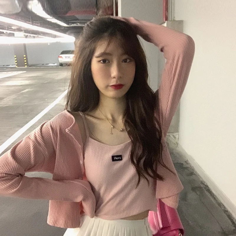 

Вязаный кардиган, Женская милая розовая одежда Спайс для девушек, весенне-осеннее тонкое пальто, новинка 2021, короткий топ, комплект из двух п...