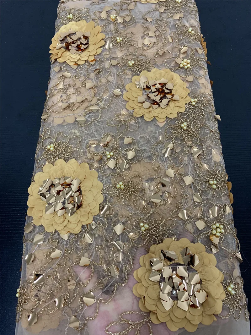 

Latest Fashion French Tulle Mesh Lace Fabrics with Sequins High Quality Sequins Lace Fabric for Wedding Party Dress APW2640B