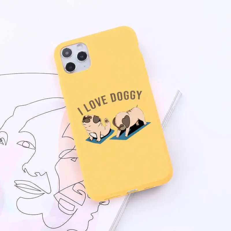 

Cute Cartoon Pug Animal Yoga Phone Case Candy Color for iPhone 6 7 8 11 12 s mini pro X XS XR MAX Plus