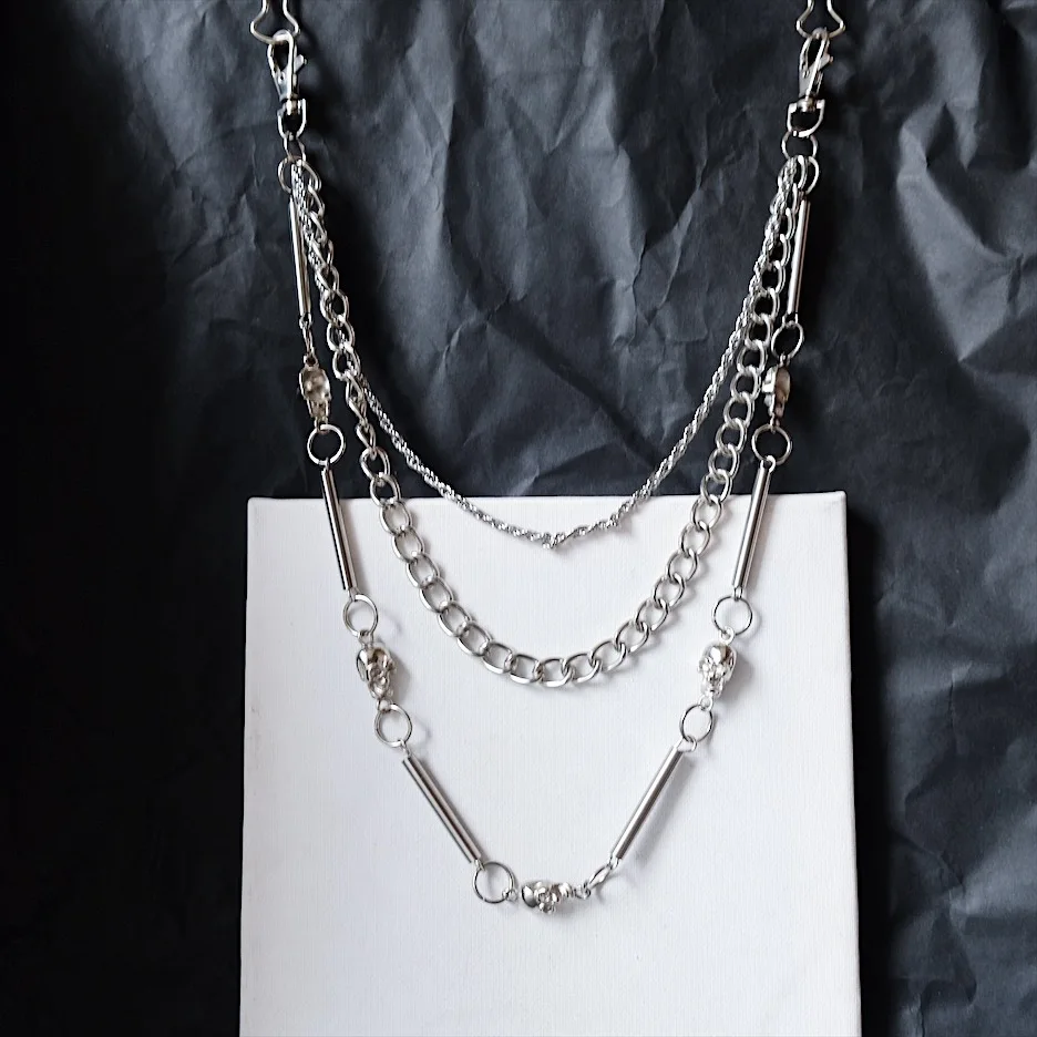 

Hip-hop personality Skull men and women exaggerated multilayer joker chain dual metal necklace temperament clavicle chain