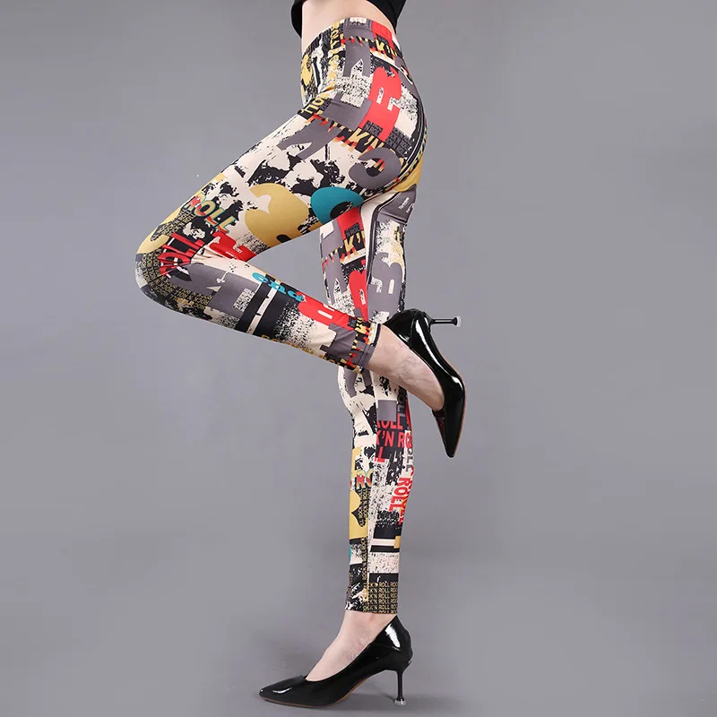 

WILK English letters printing tide female render yoga pants tight smooth carry buttock wear panty elastic movement outside