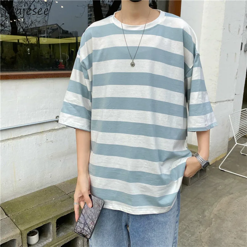 Для мужчин короткий рукав футболки с круглым вырезом рисунком и черные для s