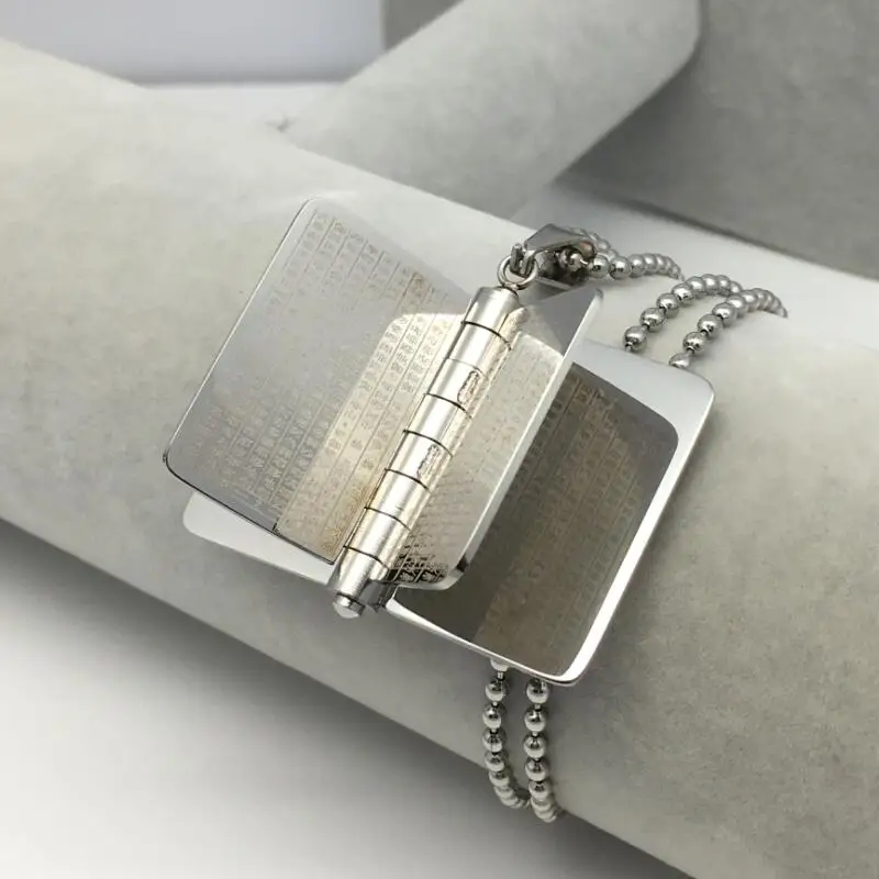LOOKER мужские индийские буддийские Писания из нержавеющей стали учебники кулон
