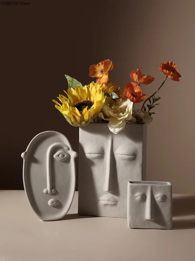 

Modern ceramic vase creative body features abstract art vase flower arrangement accessories living room desktop decoration vase