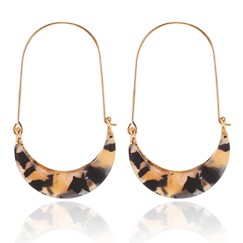 Серьги-гвоздики из ацетатного акрила с леопардовым принтом | Украшения и