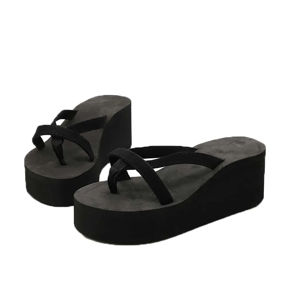 Женские шлепанцы однотонные пляжные вьетнамки на высокой танкетке с толстыми