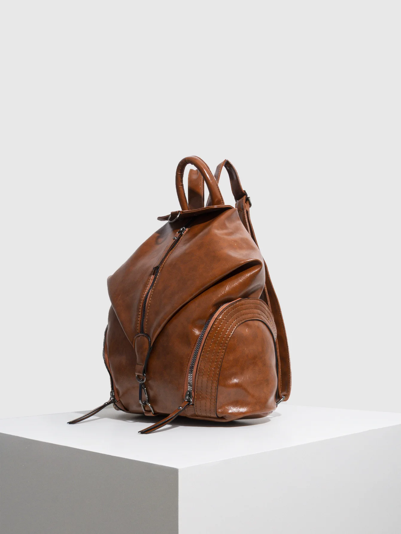 Рюкзак женский из вощеной кожи в стиле ретро вместительный дорожный ранец