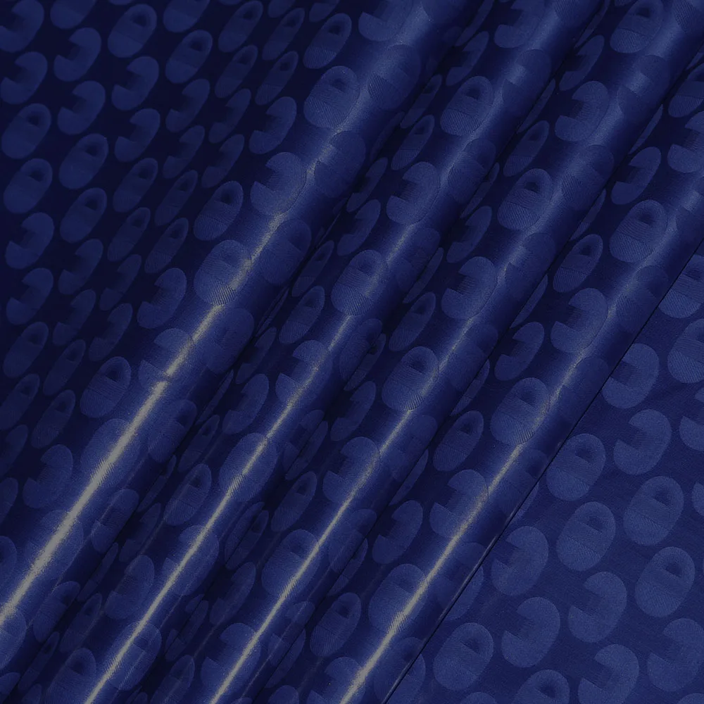 Жаккардовая ткань для платьев базин богатый похожая на перекладину брод