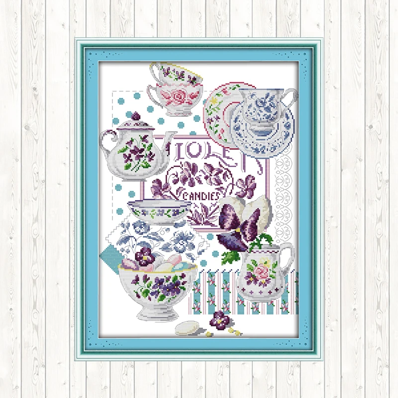 Набор для вышивки крестиком в виде чашки с изображением сказки | Дом и сад