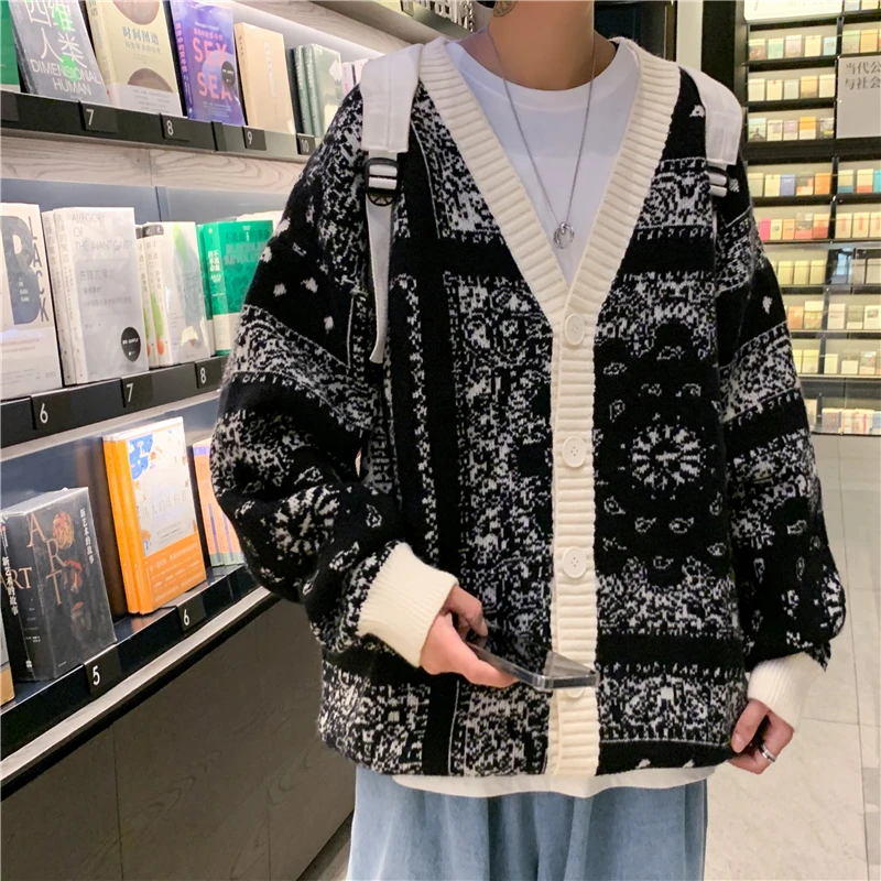 

Autumn and winter new style Hong Kong trend windbreaker sweater cardigan jacket knit sweater top men