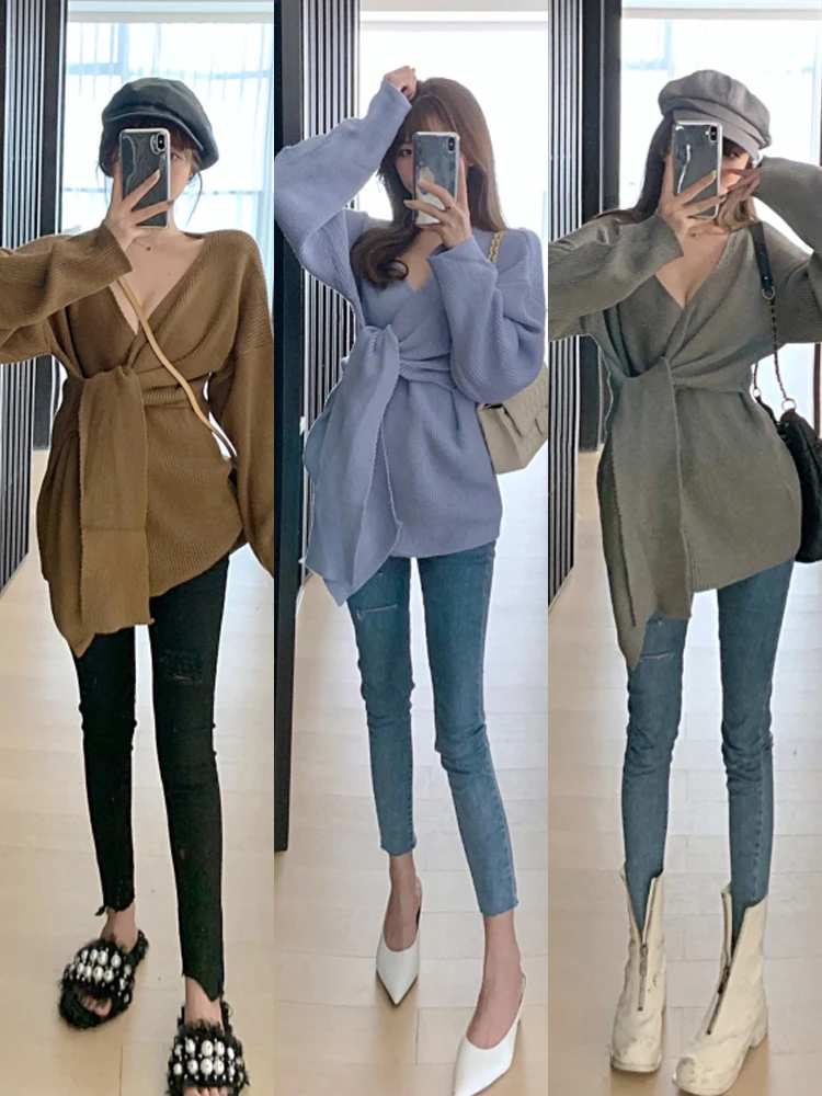

Sweater female fashion long-sleeved shirt 2019 autumn new loose V-neck pullover with strap women