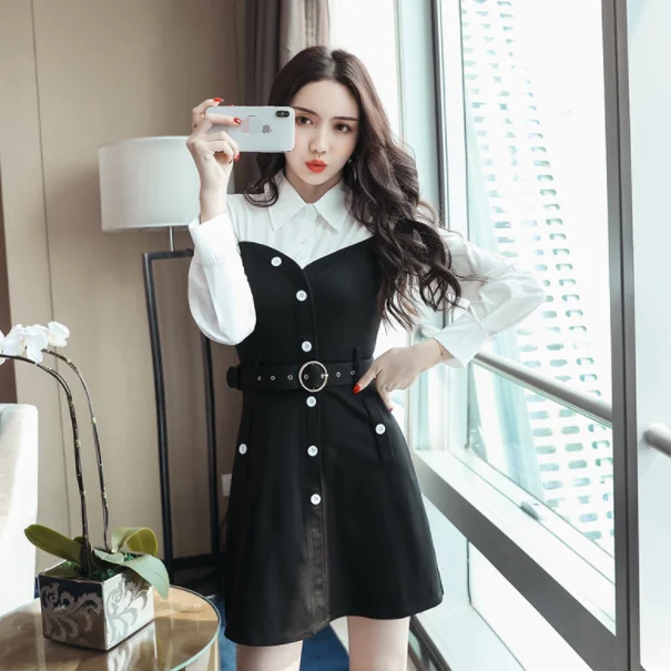 Весенне-осеннее женское офисное черное платье с белым воротником и длинным