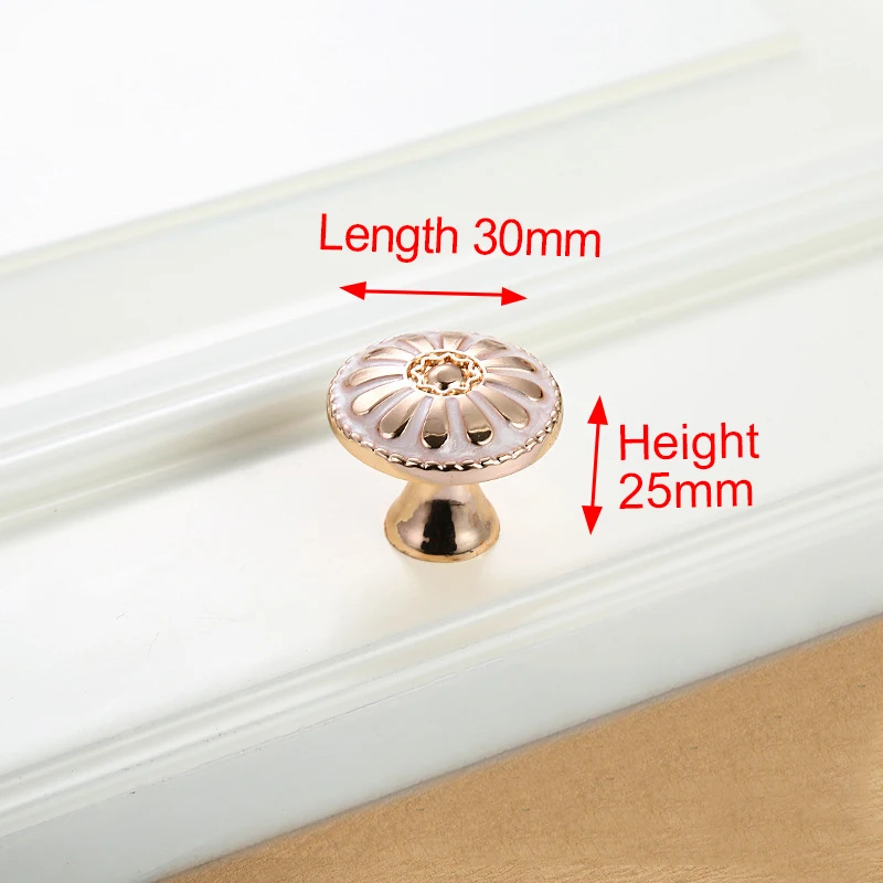 

Ручка для шкафа KAK белая янтарная золотая