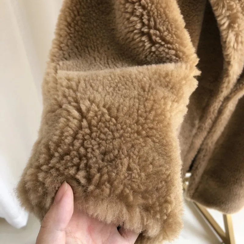

Fur Luxury Real Jackets Women Sheep Fur Coat Loose Fashion Luxury Warm Thick 2021 Winter Outerwear Parkas Lapel Female Overcoats