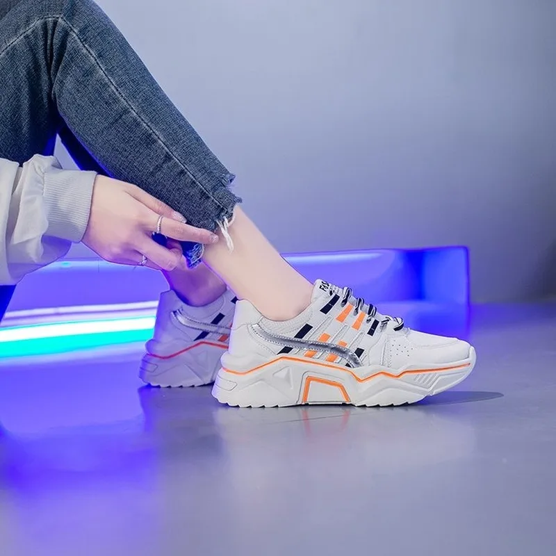 Женские кроссовки на толстой подошве LZJ модные массивные сникерсы платформе в